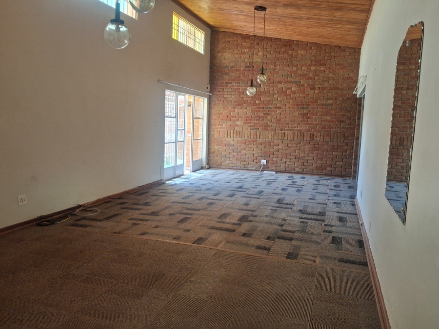 To Let 3 Bedroom Property for Rent in Universitas Free State